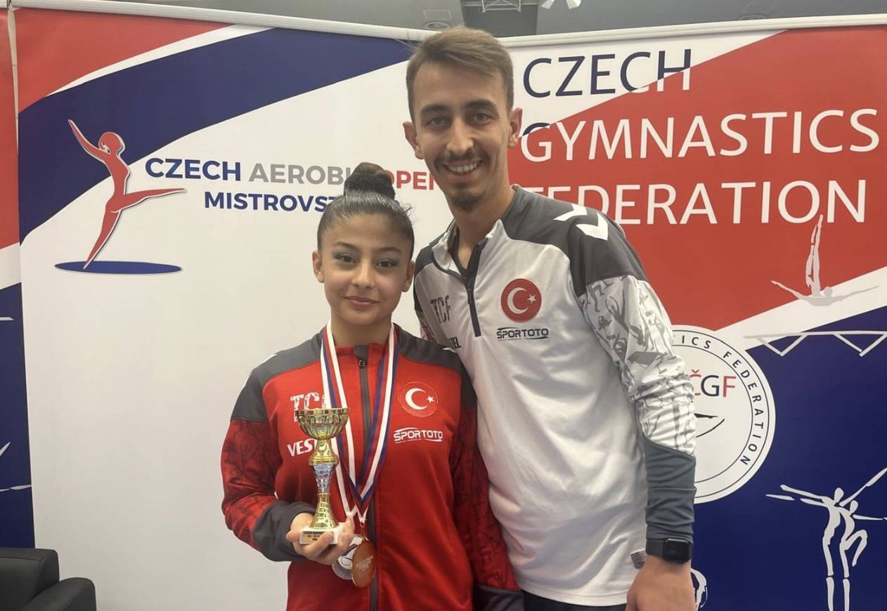 Ekin Çınar, Aerobic Czech Open’da Altın Madalya Kazandı 