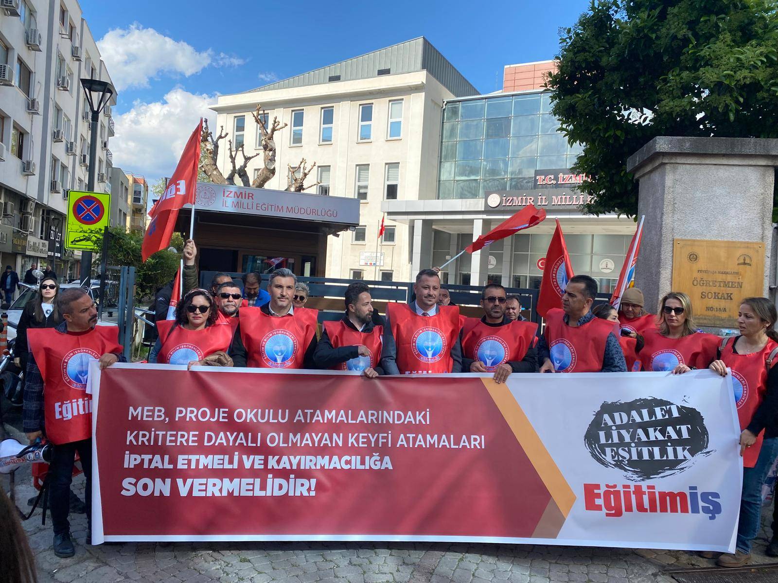 Proje Okullarında Liyakat Krizi