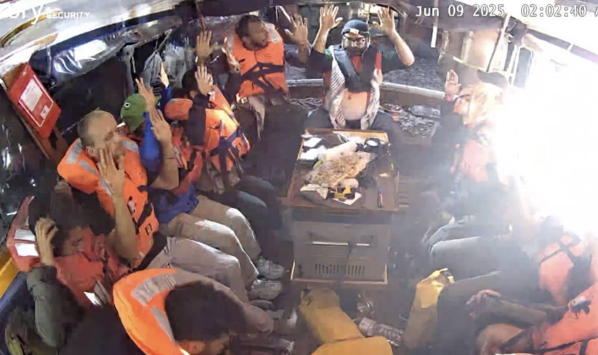 Madleen (Nun’un Gemisi) Gemisine İsrail Müdahale Etti!