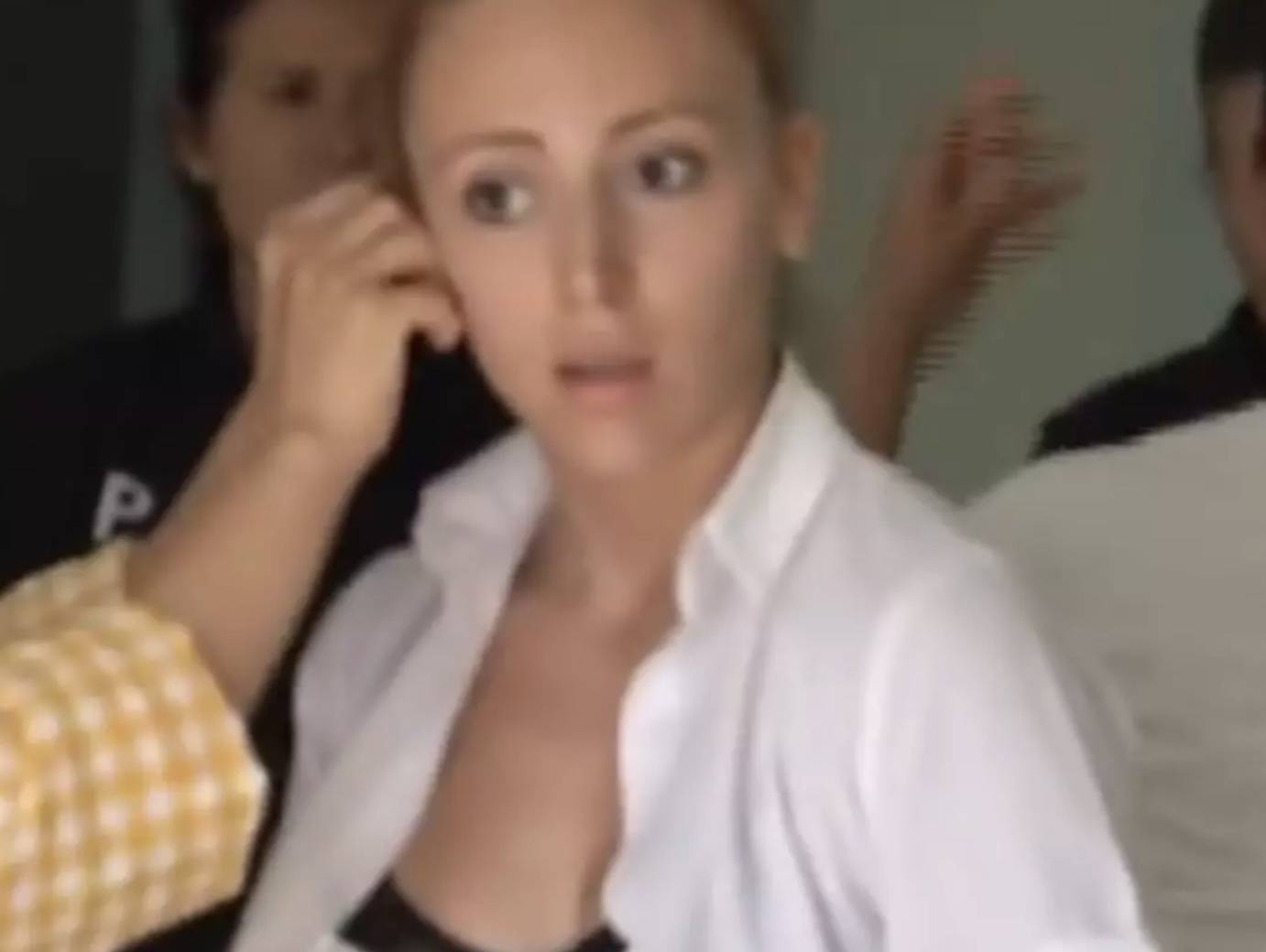 YKS Son Dakika YKS’ye Şortla Gelen Kız