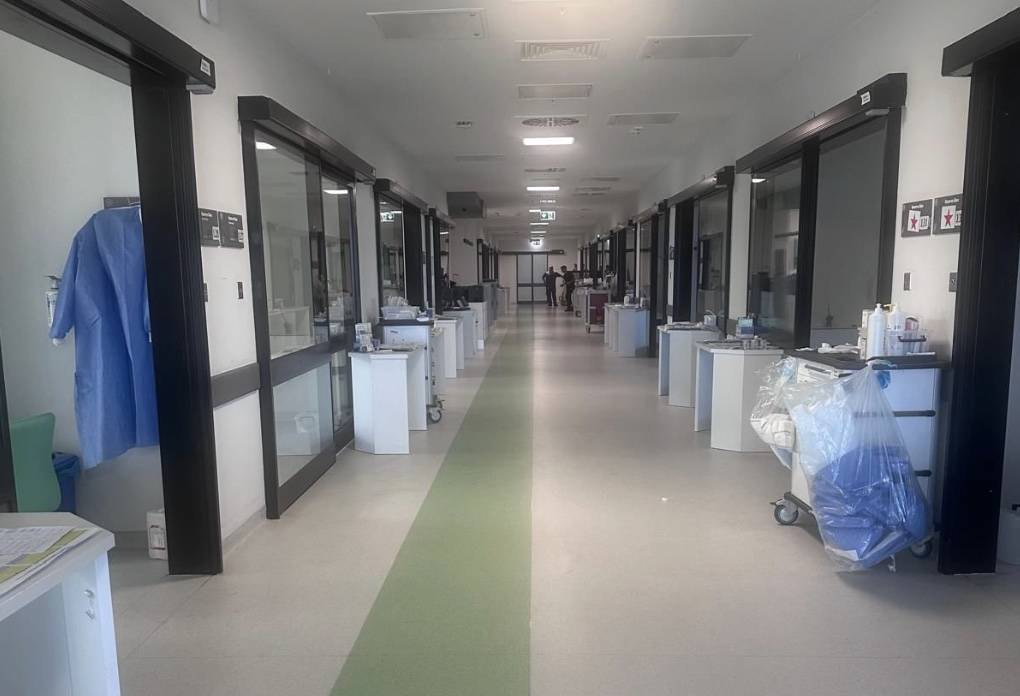 Bayraklı Şehir Hastanesi’nde Hala Hemşirelere Sandalye Yok!