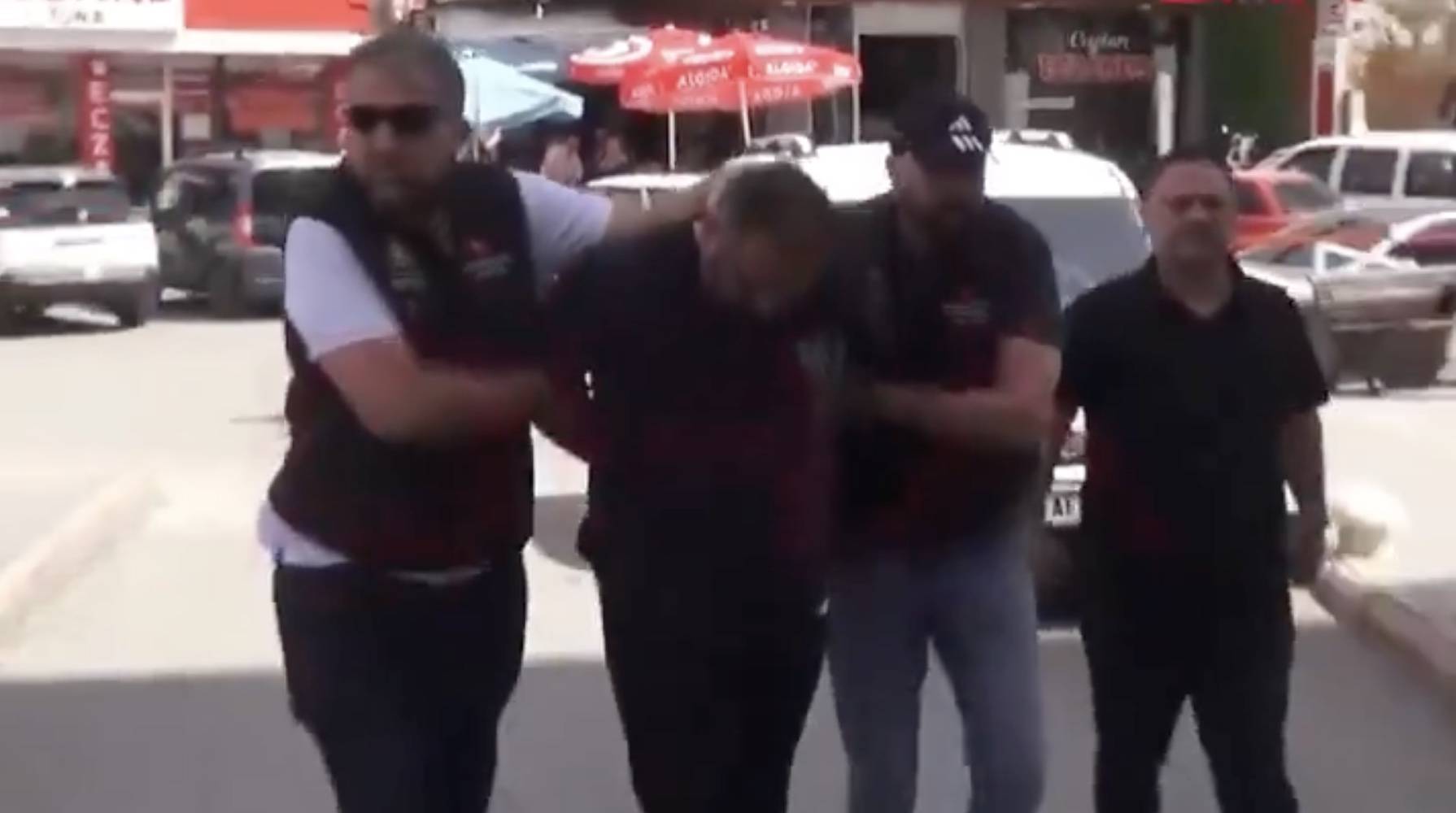 Kahramanmaraş’ta bir özel hastanede görev yapan tıbbi sekreter Eser Karaca,