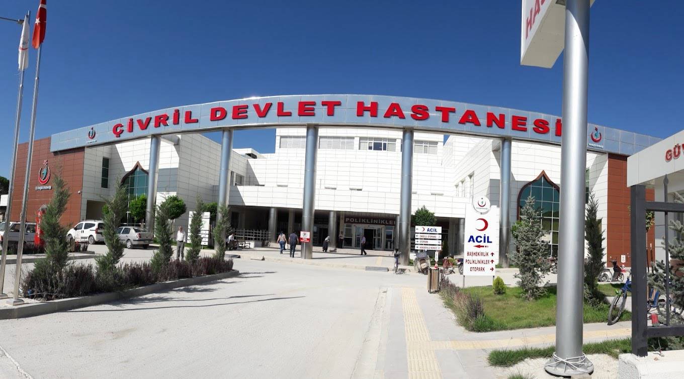 Denizli Çivril Şehit Hilmi Öz Devlet Hastanesinde hastane yemeğinden 78