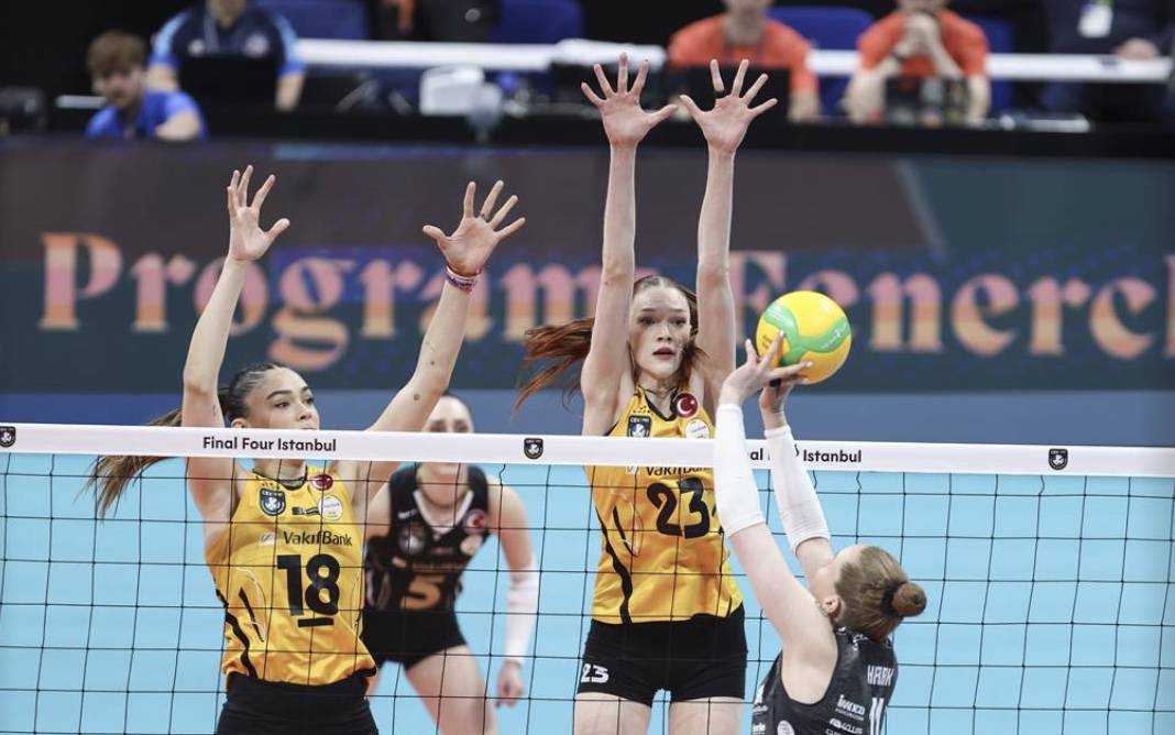 VakıfBank, İstanbul'da düzenlenen 2026 CEV Zeren Group Şampiyonlar Ligi Dörtlü